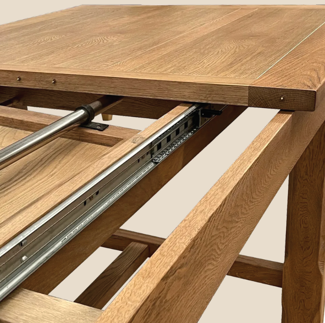 Balmoral Extendable Dining Table