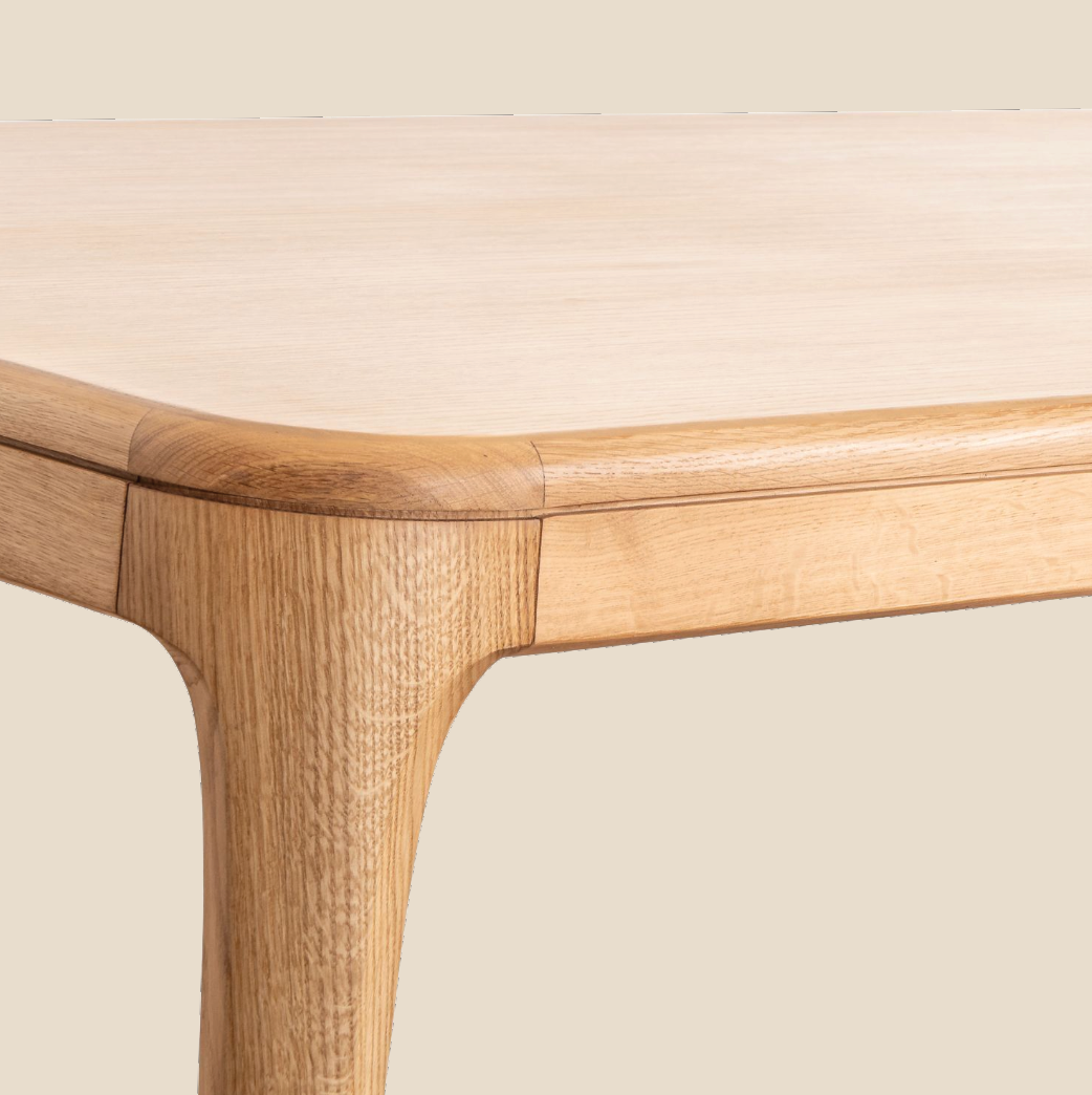 New York Dining Table