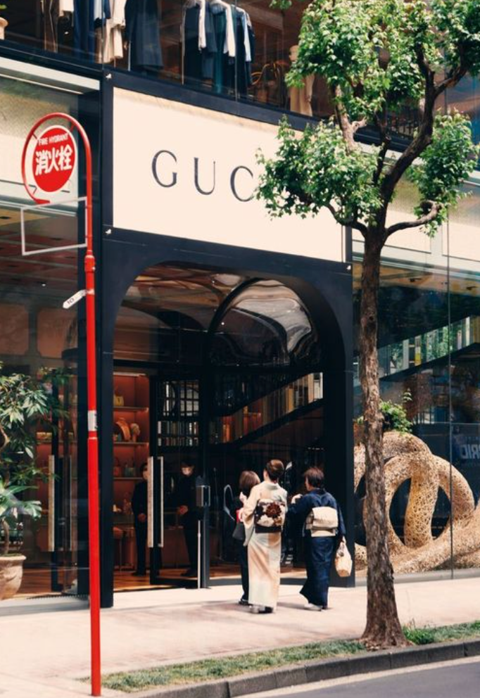Mitch Waters Gucci Ginza